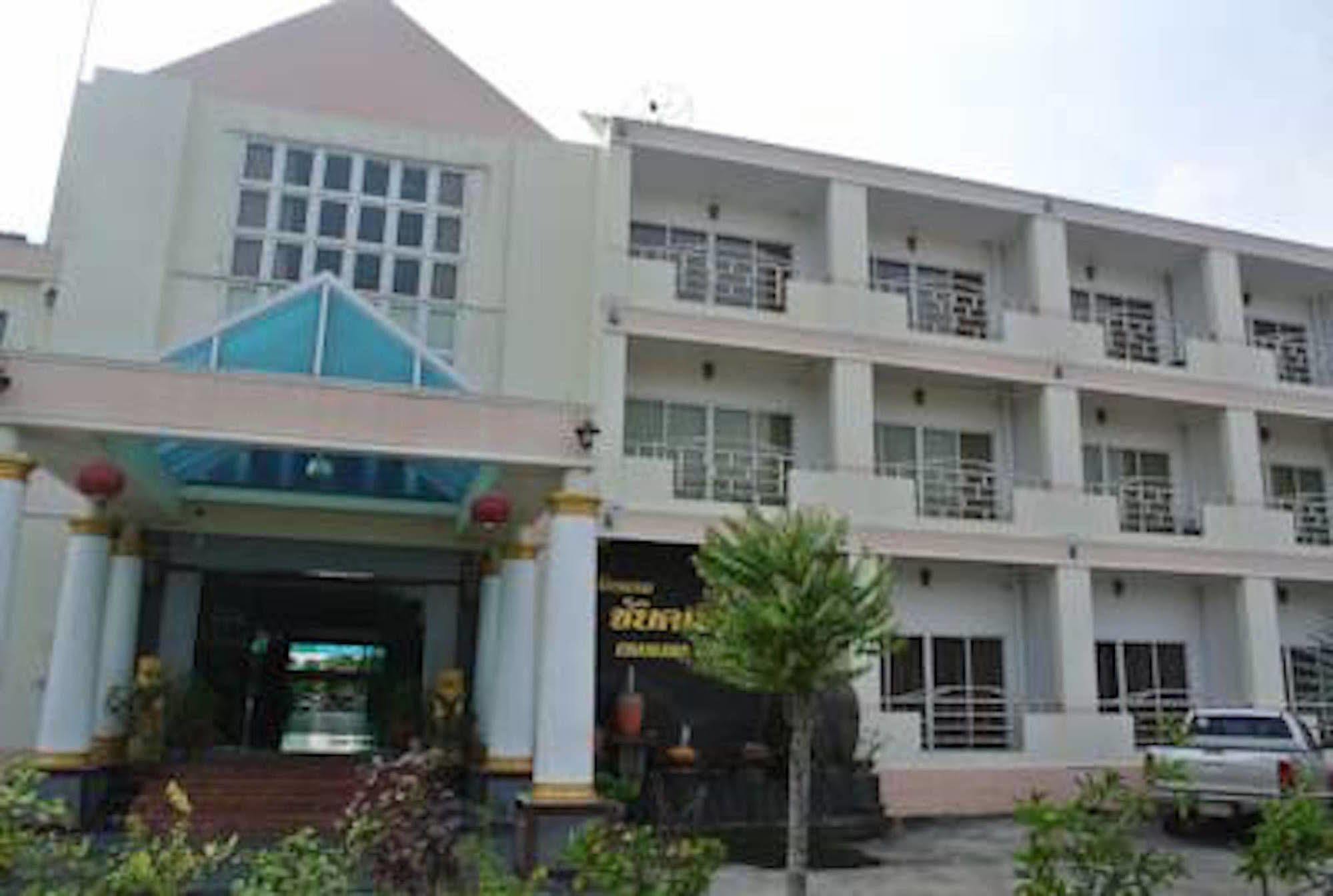 Chaikana Thani Hotel Фаталунг Екстериор снимка