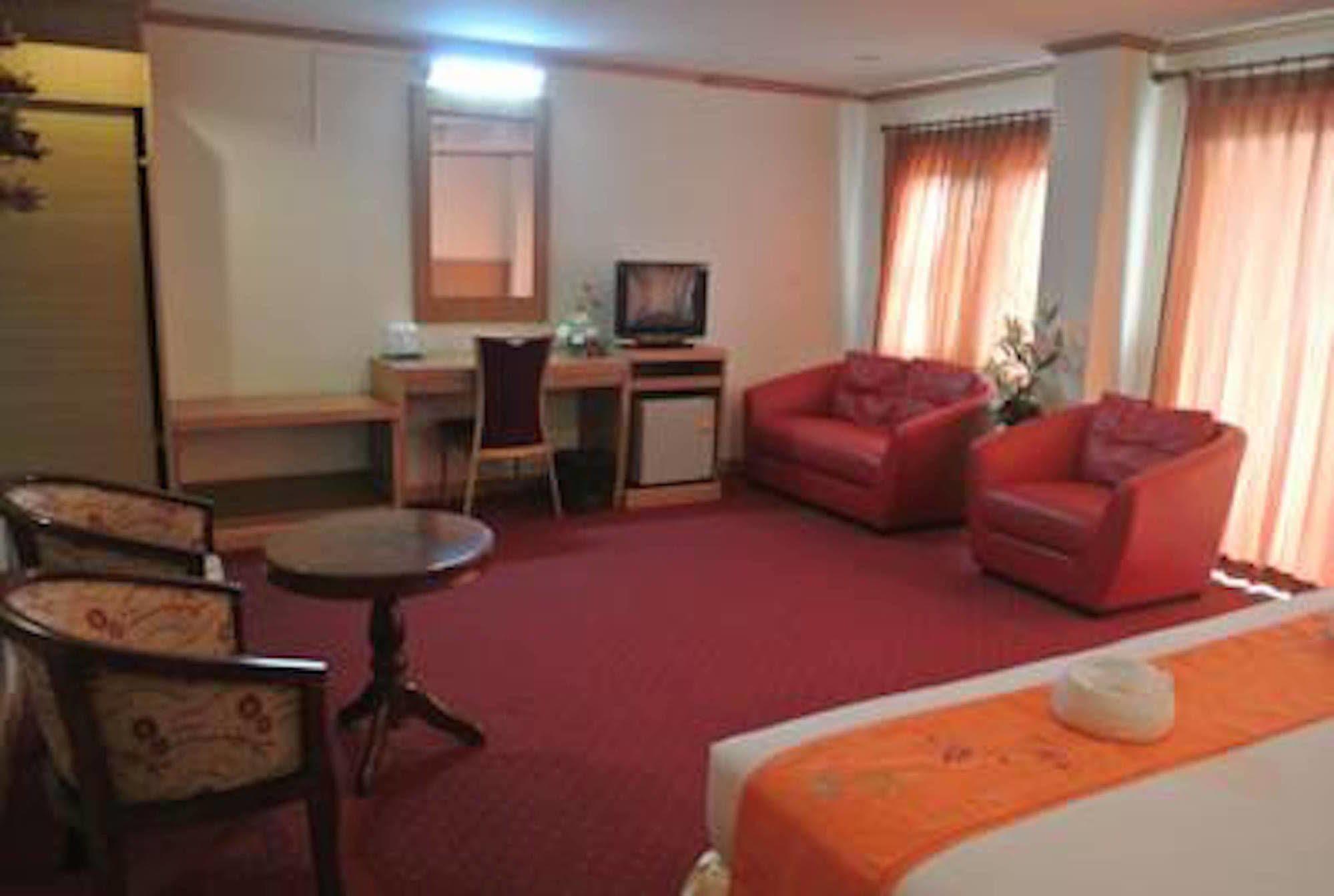 Chaikana Thani Hotel Фаталунг Екстериор снимка